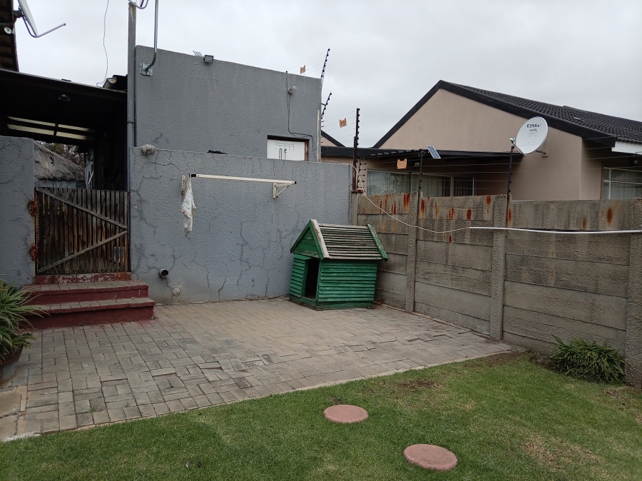 3 Bedroom Property for Sale in Sasolburg Ext 11 Free State